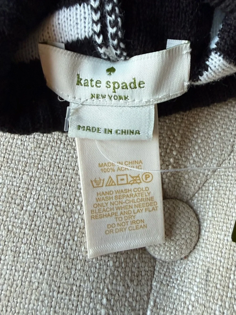 Kate Spade New York Signature Bow Beanie Black White Knit Hat